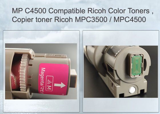 17K は Aficio MPC4500/3500 のためのマゼンタの Ricoh のトナー カートリッジのページを捲ります